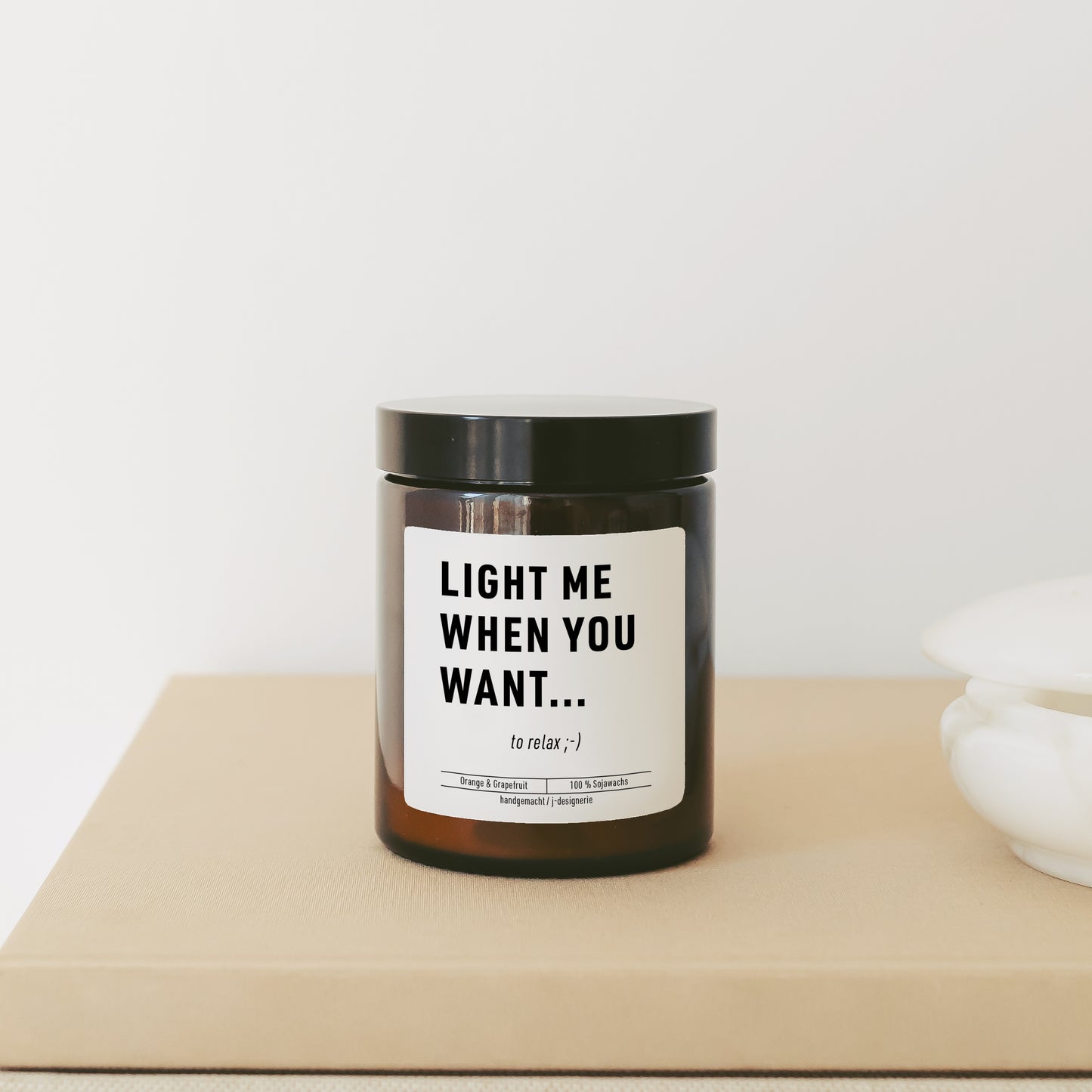 Lustige Kerze im Glas mit Spruch "Light me..." für den Partner, Freund(in), Ehemann oder Ehefrau als Geschenk zum Geburtstag u. Valentinstag