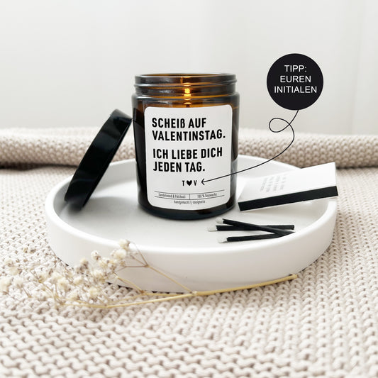 Valentinstag Geschenk personalisierte Kerze "Scheiß auf Valentinstag" // Herzensmensch