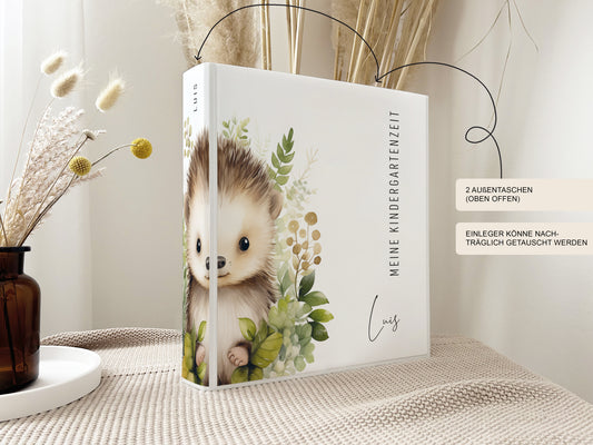 Ordner Kindergarten mit Namen "Igel" für Kita, Krippe oder Schule personalisiert