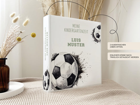 Kindergarten Ordner mit Namen FUSSBALL für Kita, Krippe oder Schule personalisiert