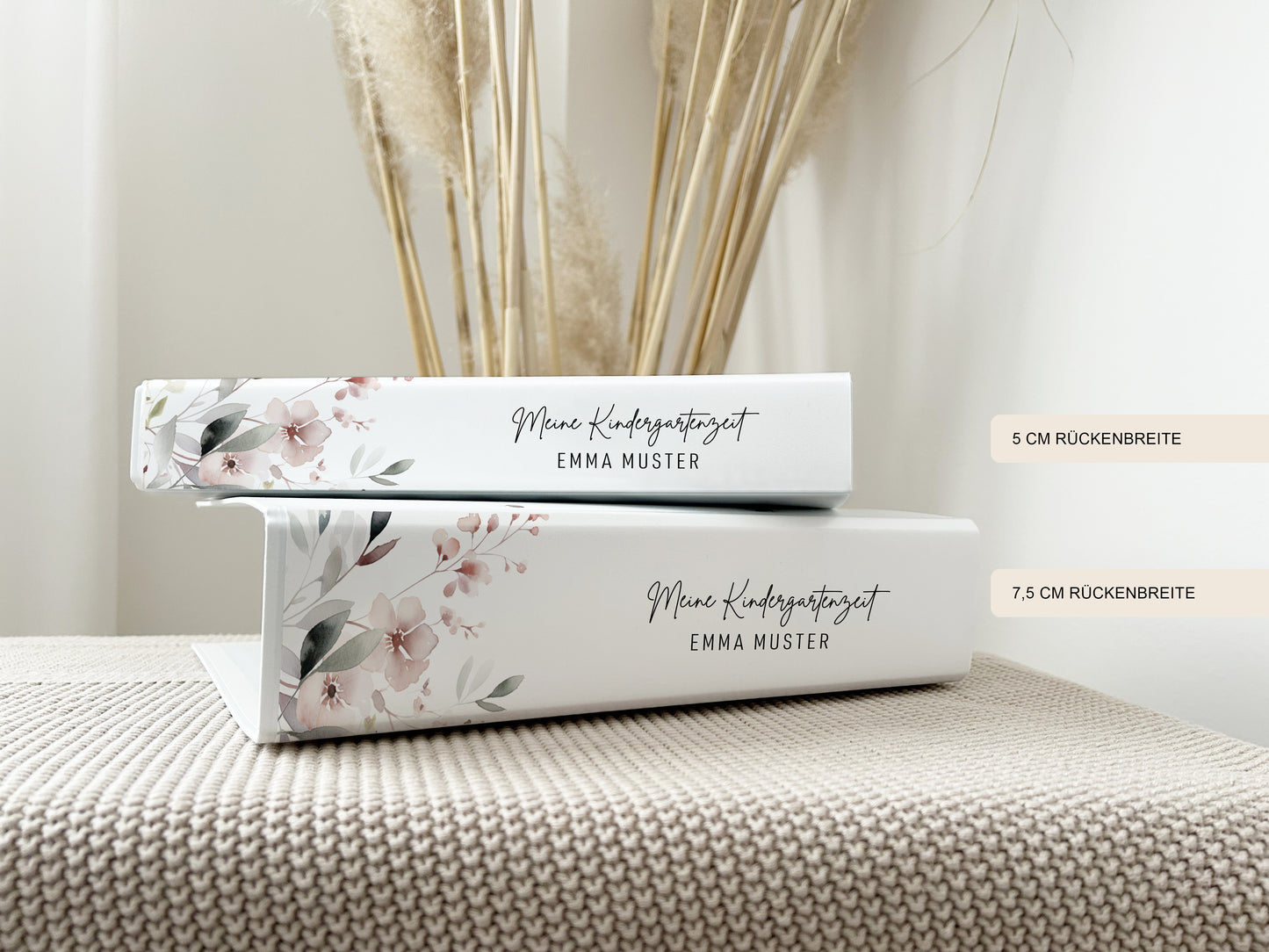 Kindergarten Ordner "Flower" personalisiert mit Namen als Geschenk / Sammelmappe und Ringordner für Krippe Schule oder Kita / DIN A4