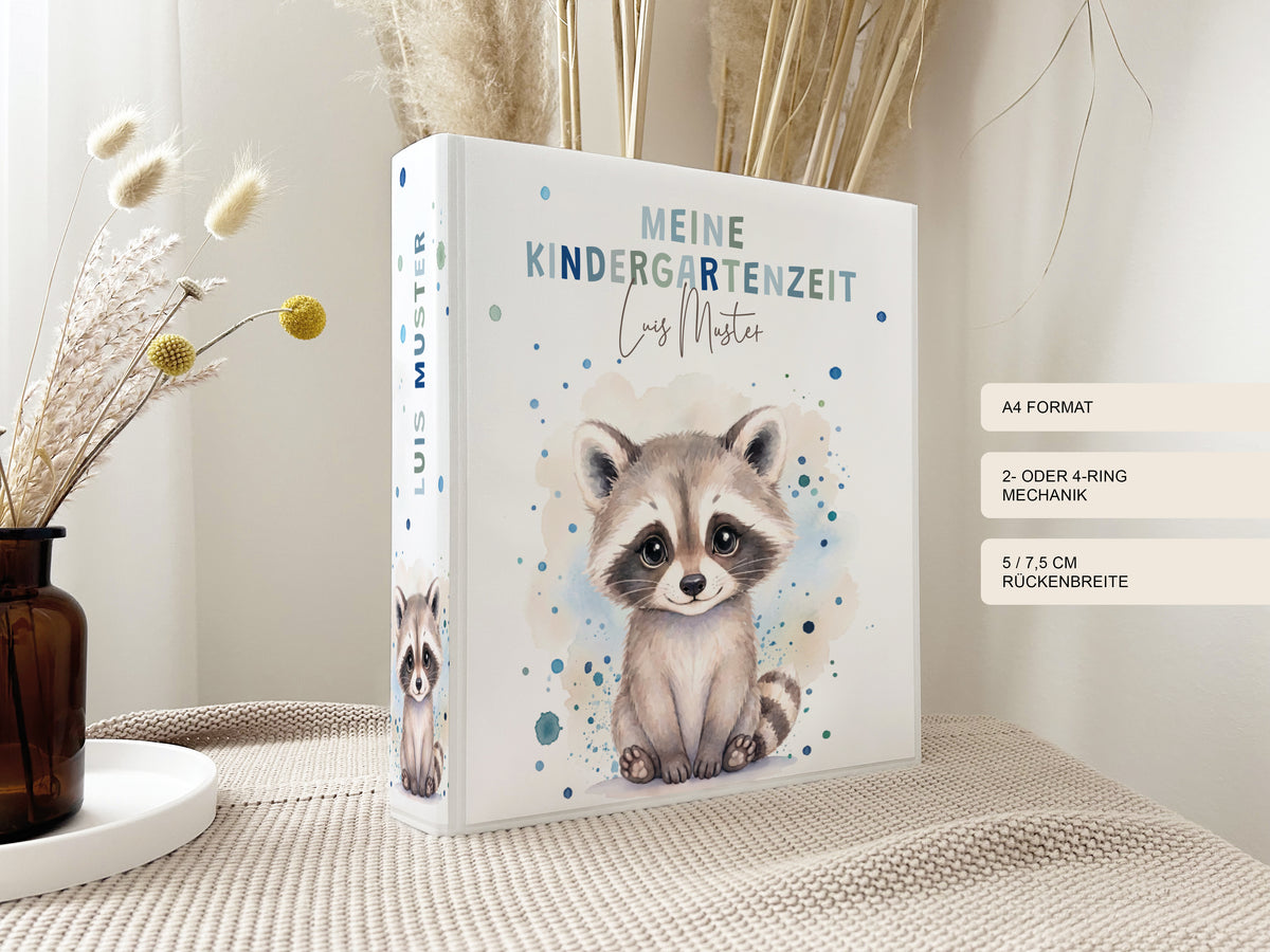 Geschenk zum Kindergartenstart | Kindergartenordner Waschbär Junge