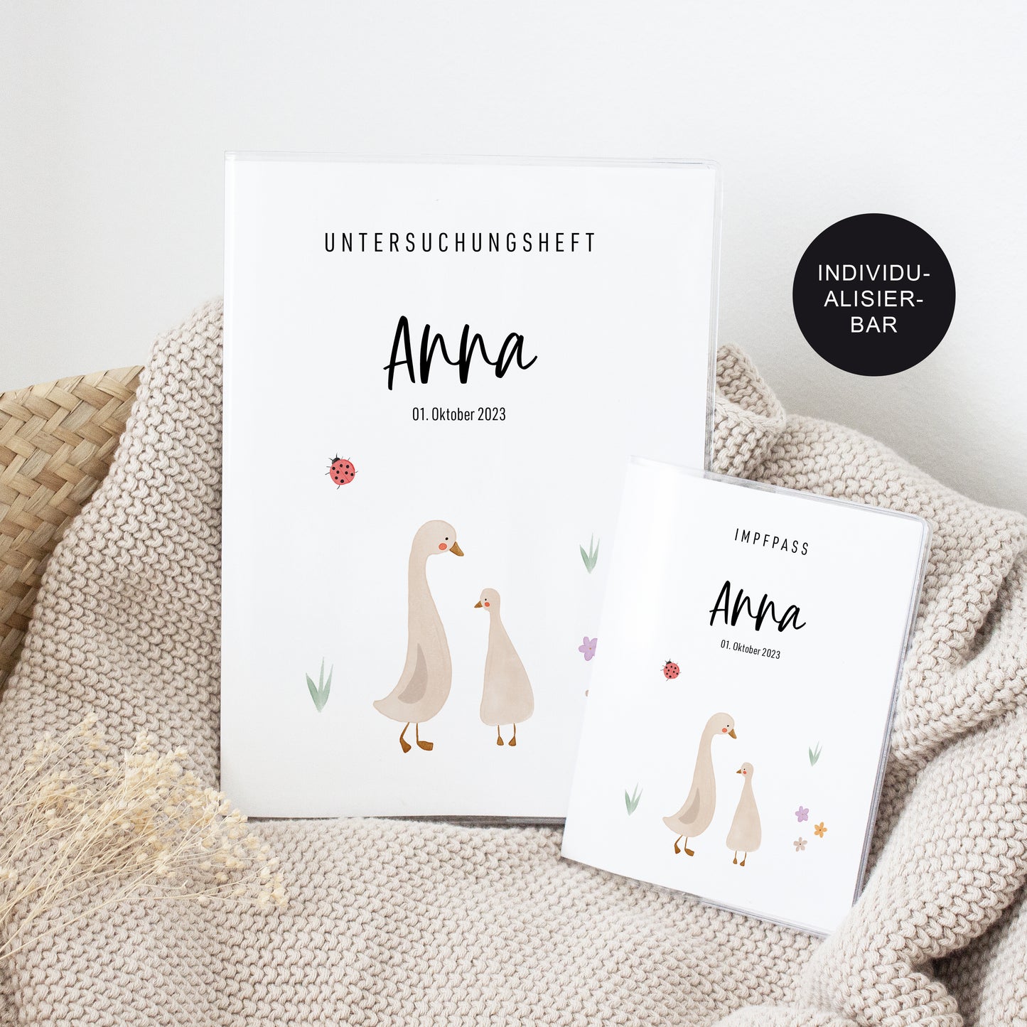 U-Heft Hülle Gänsemama & Kind mit Namen | Personalisiertes Geschenk zur Geburt